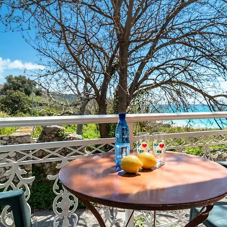 Angela Partial Sea View 6 * Lourdata (Kefalonia)