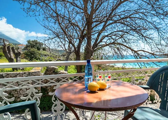 Angela Partial Sea View 6 * Lourdata (Kefalonia)